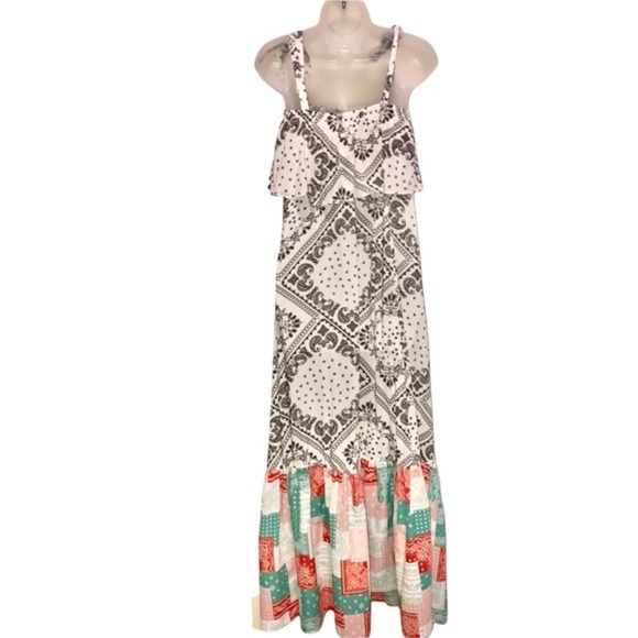 Border Print Ruffle Dress - Picture 5 of 7